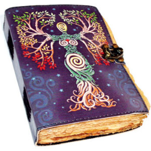 Goddess Aged Looking Paper leather w/ latch