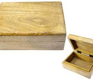 Natural wood box 4" x 6"