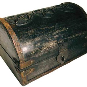 Pentagram Round-Top box