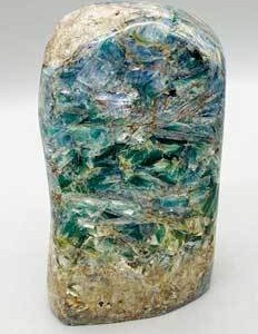 1.7# Kyanite free shape