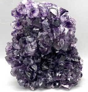 2.0-3.0# Geode Amethyst A cut