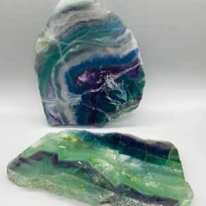 +.7kg Fluorite slices