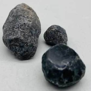 1 lb Apache Tears untumbled stones