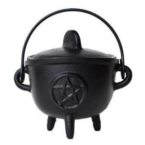 5" Cast iron cauldron w/ lid Pentagram