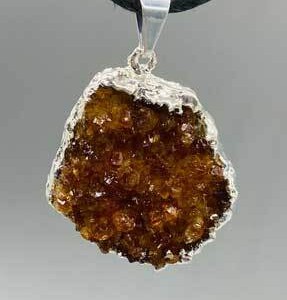 Citrine druse