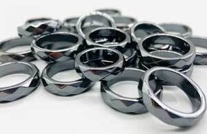 (set of 50) Faceted Hematite rings