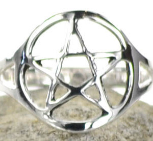 silver plated brass Pentagram ring size 7
