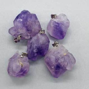 (set of 5) Amethyst utumbled pendant