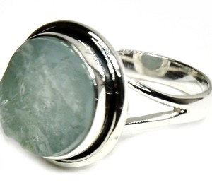 size 7 Aquamarine ring