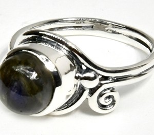 size 7 Labradorite ring